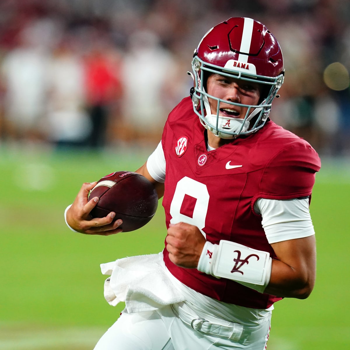 Tyler Buchner expected to replace Jalen Milroe as Alabama starting  quarterback for South Florida game - WAKA 8