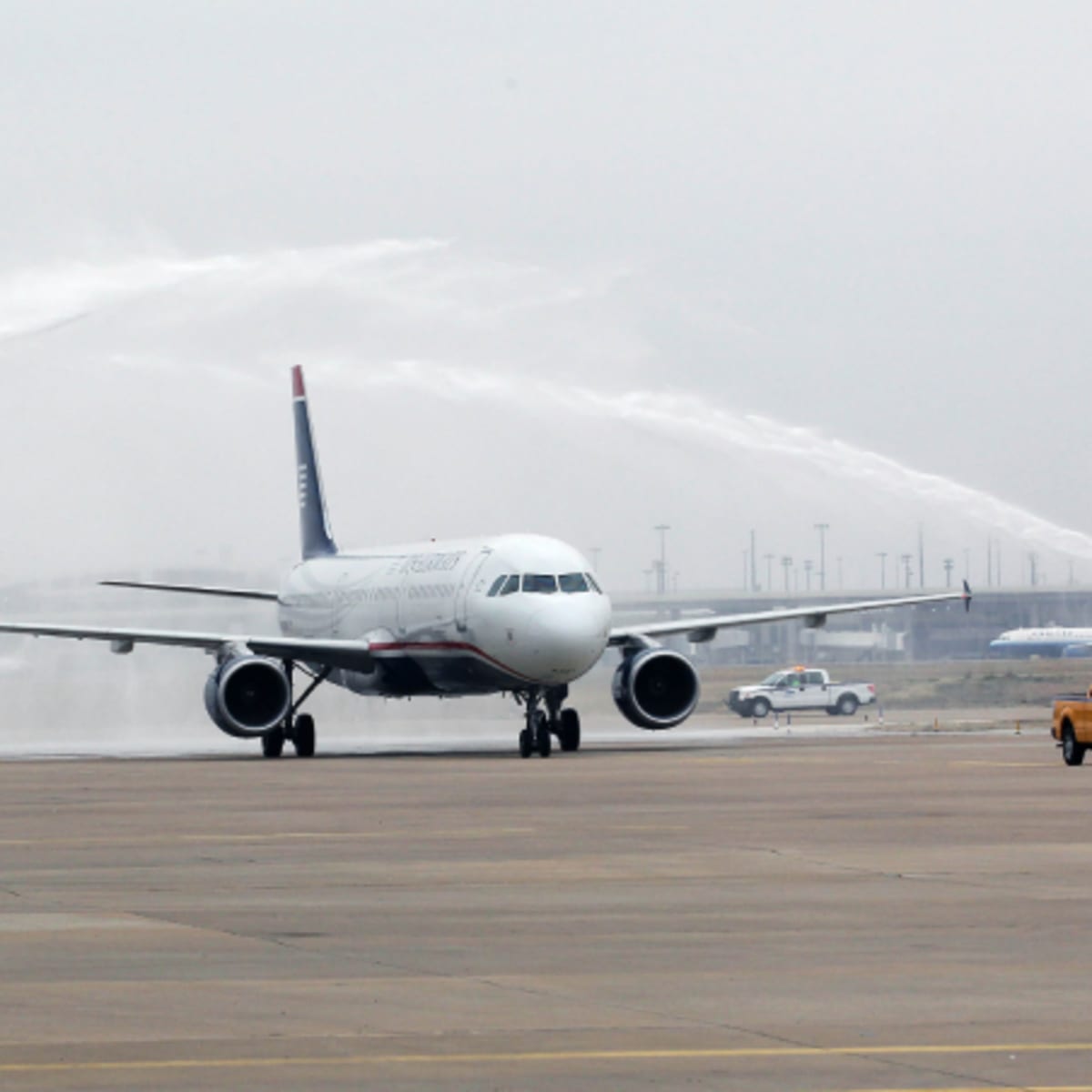 Steelers' Plane Makes Emergency Landing In Kansas City