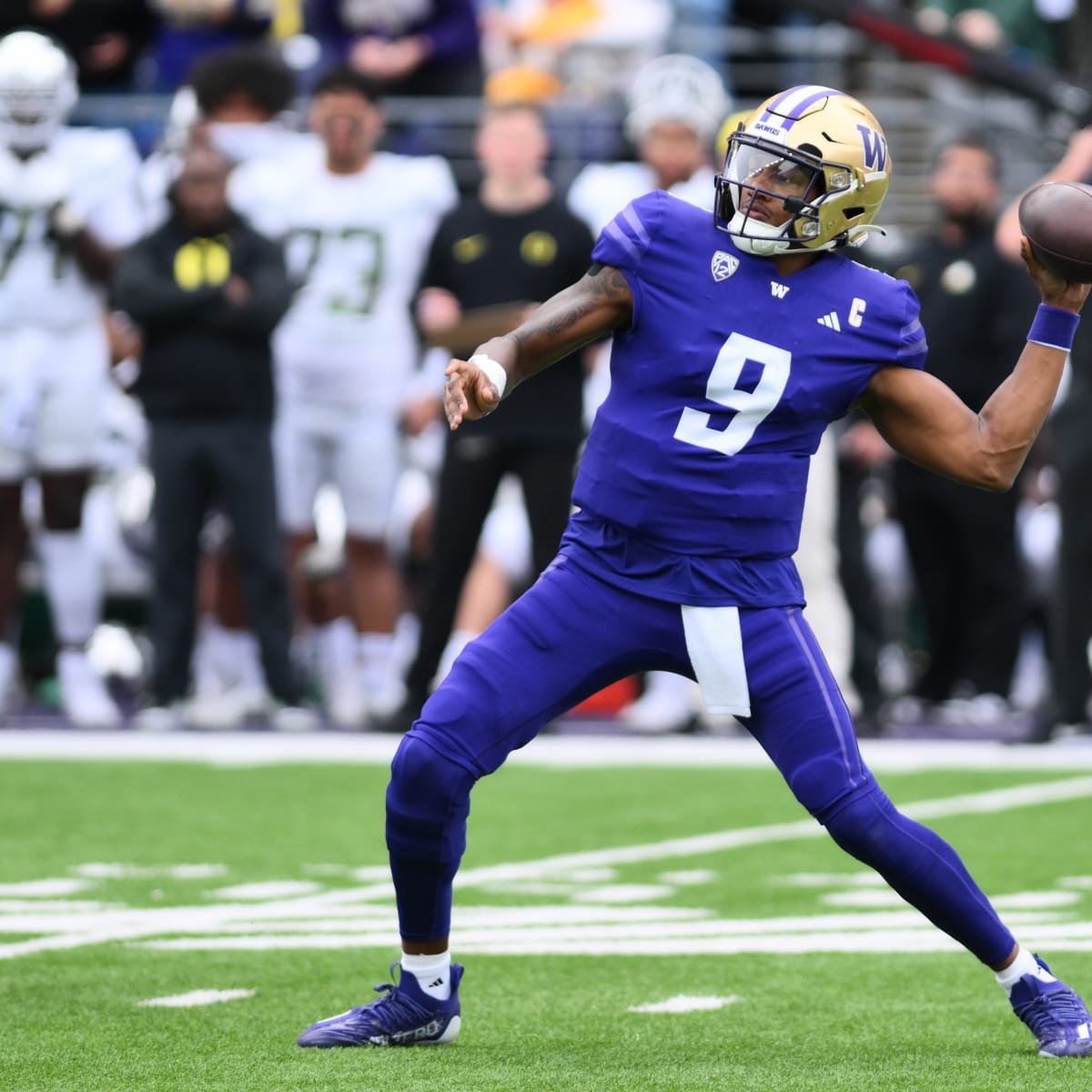 No. 7 Washington Clashes Against No. 8 Oregon in Electrifying Border Battle  on ABC – 10 Top 25 Teams Featured on ESPN Platforms in Week 7 - ESPN Press  Room U.S.