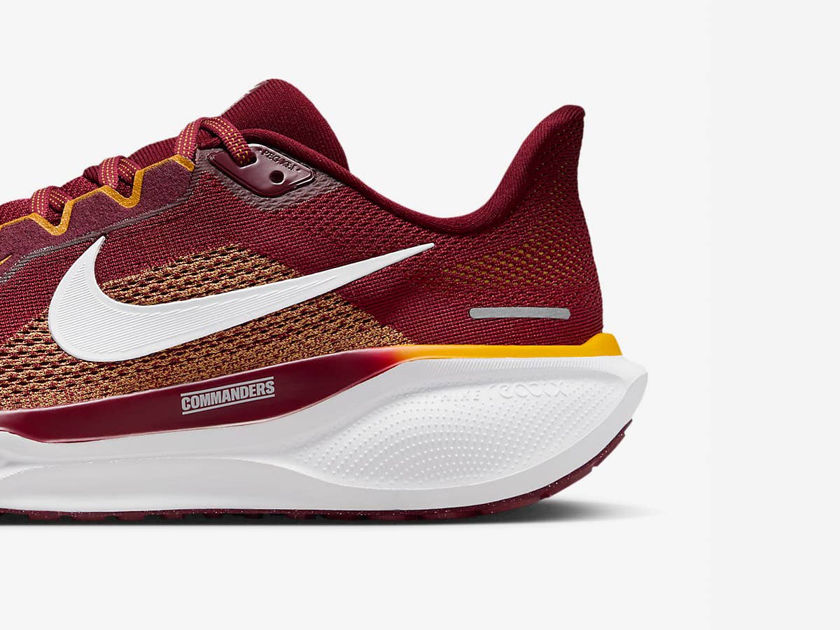 nfl nike pegasus