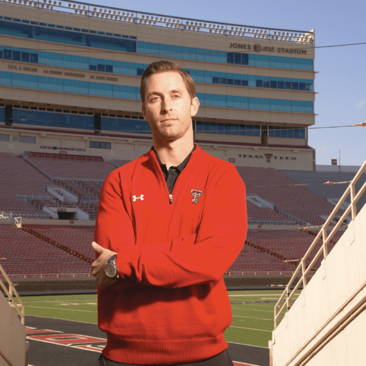 New Braunfels' Kliff Kingsbury signs long-term extension as