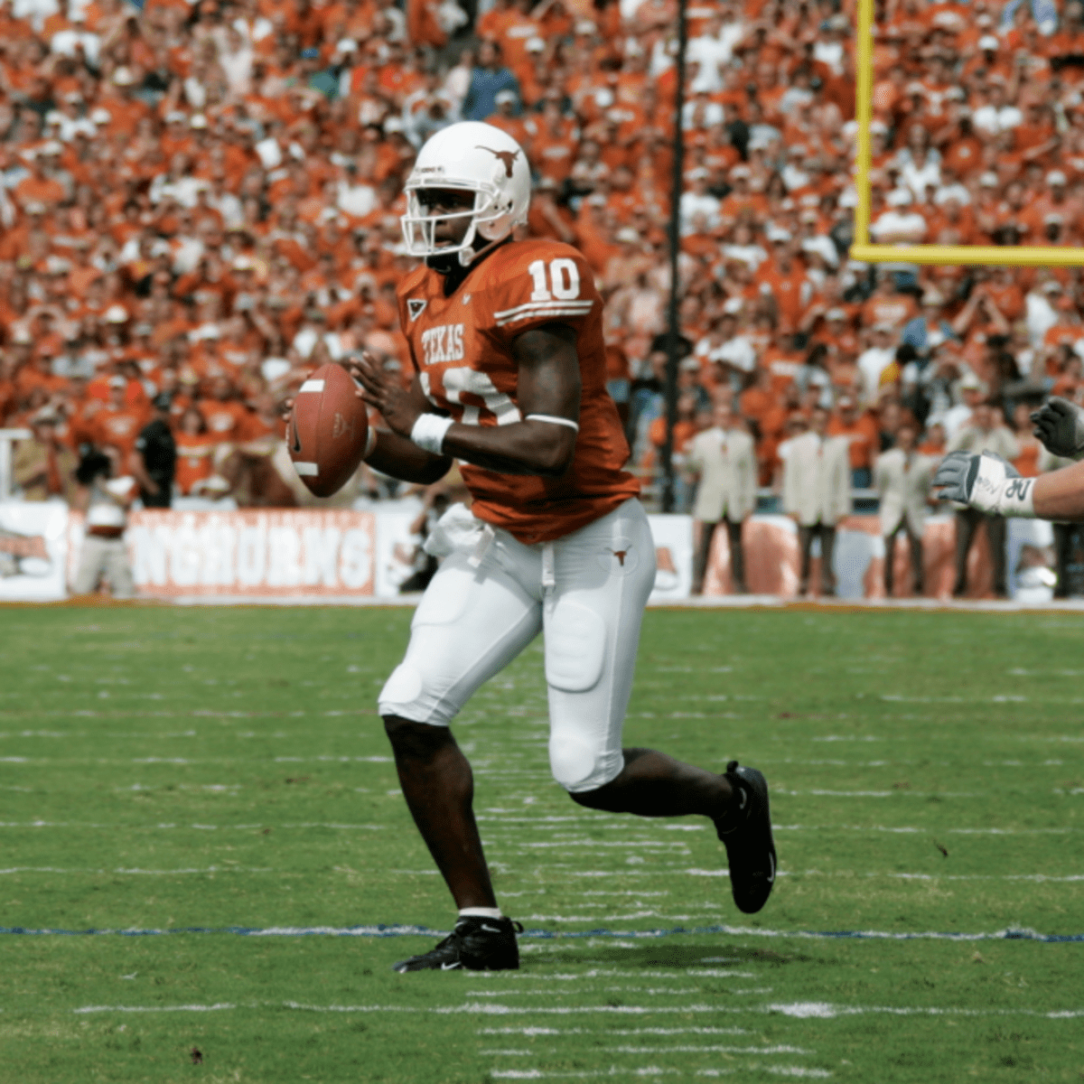 Top 25 Players in Big 12 History: No. 2, Ndamukong Suh & Vince Young -  Sports Illustrated Oklahoma Sooners News, Analysis and More