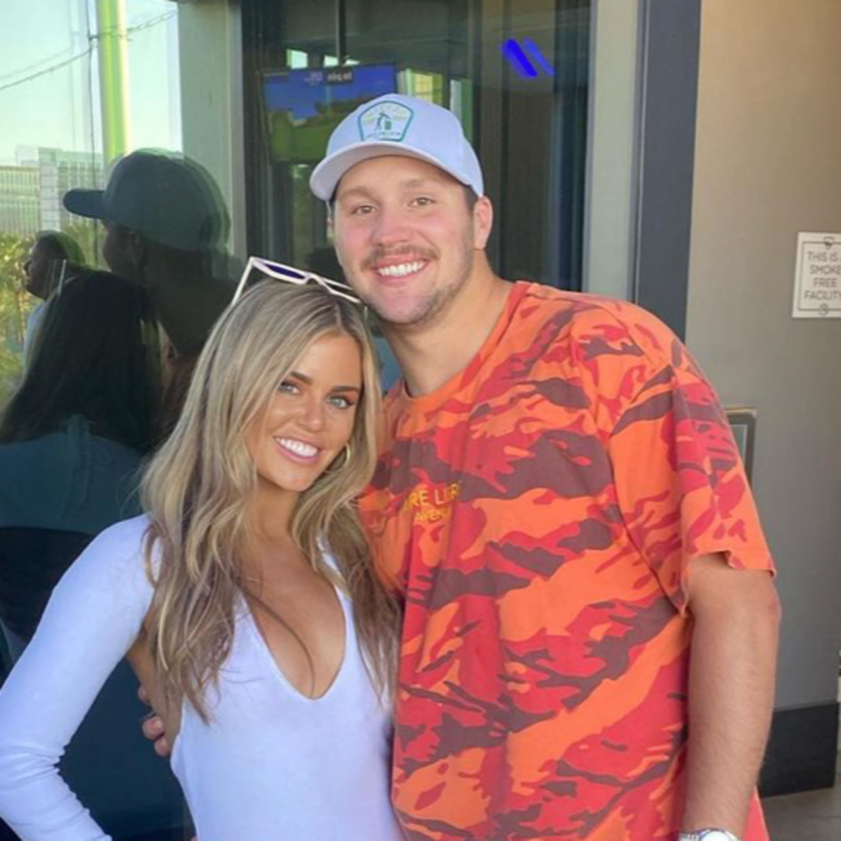 Josh Allen's girlfriend: QB 'ghosted me' for a year after first date