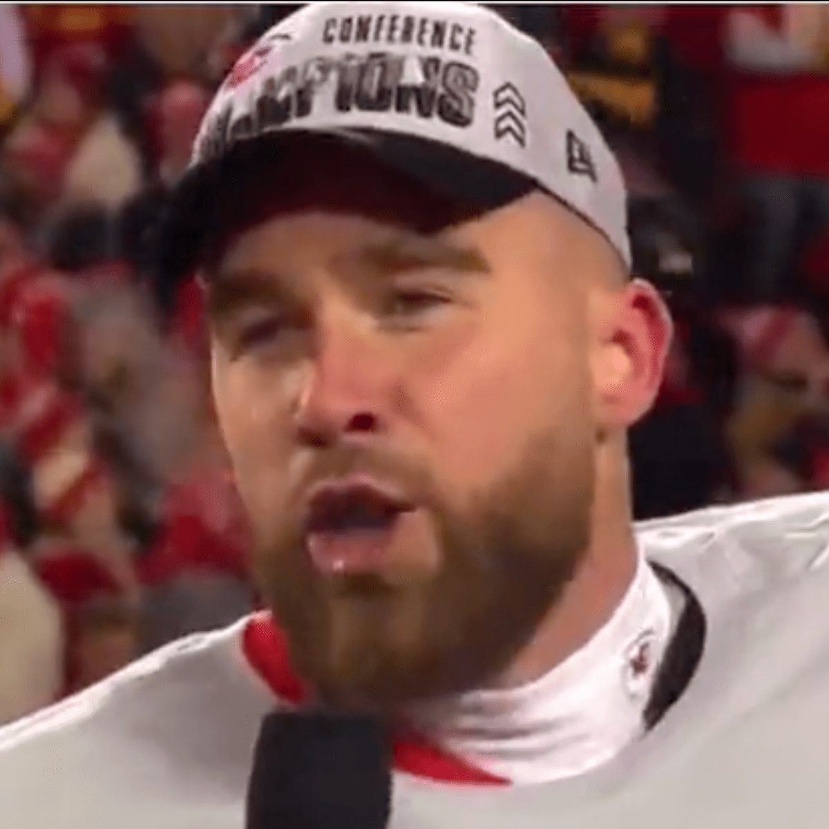 Travis Kelce to Mayor Pureval: Know your role and shut your mouth!