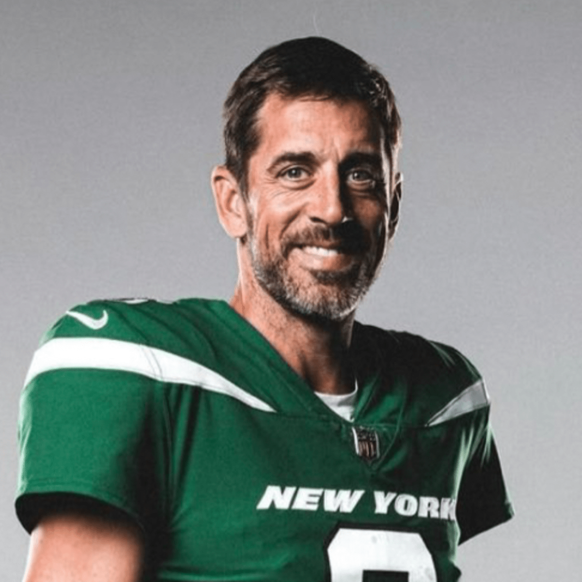 New York Jets fans go wild as team reveals new 'legacy white uniform' that  Aaron Rodgers will wear for his debut in Week 1 of the new NFL season