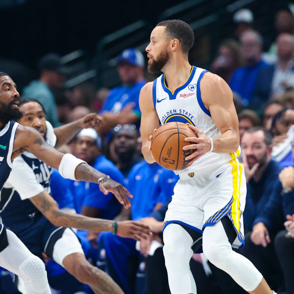 Golden State Warriors Stephen Curry Dallas Mavericks Kyrie Irving on Same Level Ex NBA Player Gives Hot Take Athlon Sports