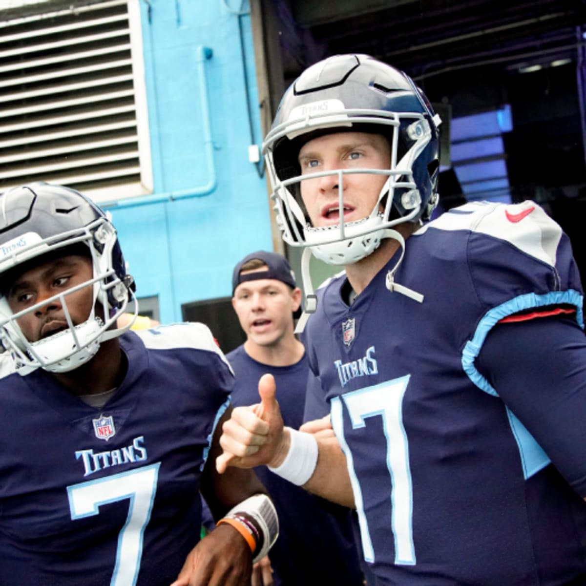 Titans throwback uniforms on sale