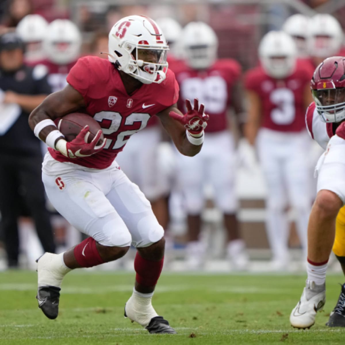 Stanford Running Back E.J. Smith Son Of NFL Legend Emmitt Smith
