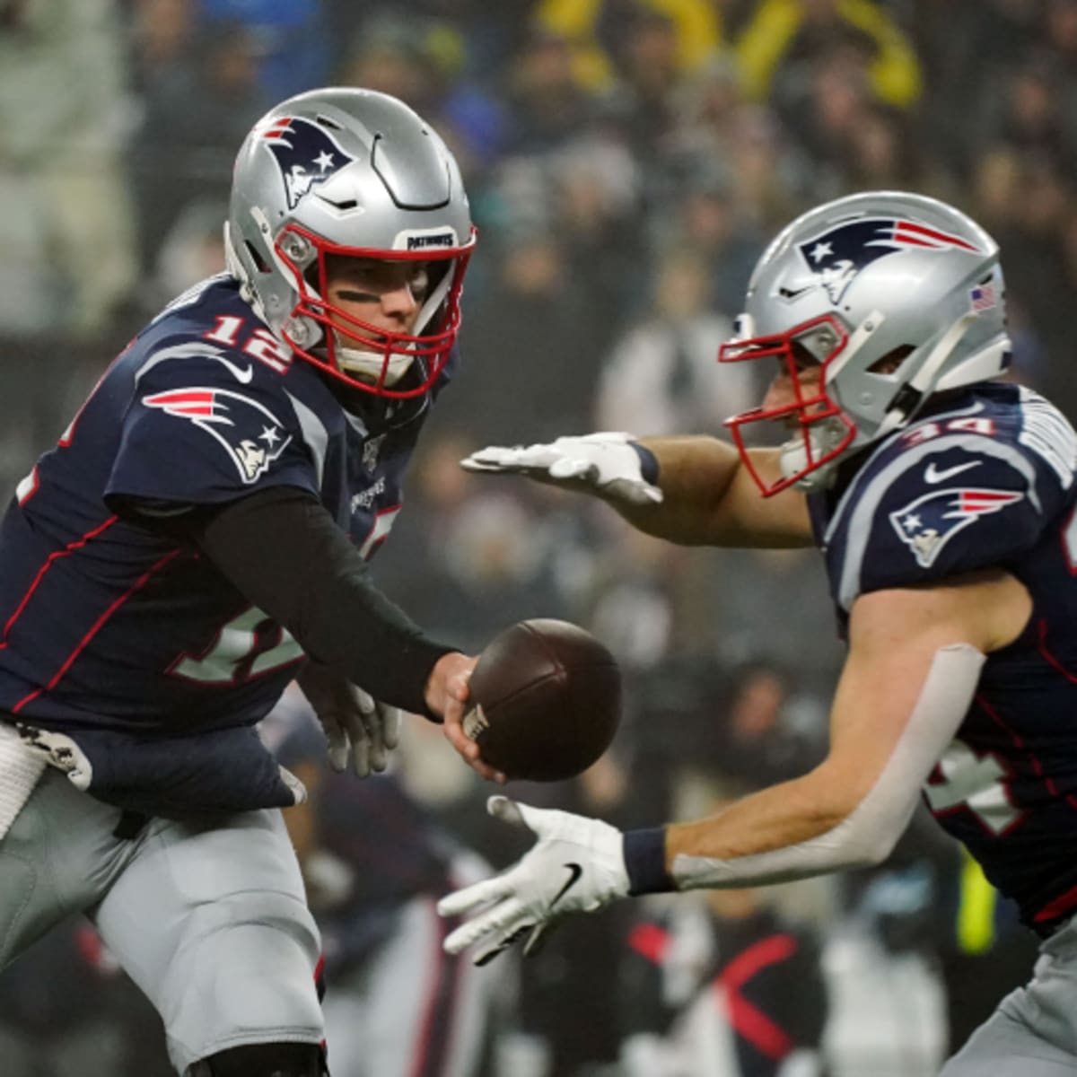 Veteran NFL Running Back Super Bowl Champion Announces Retirement