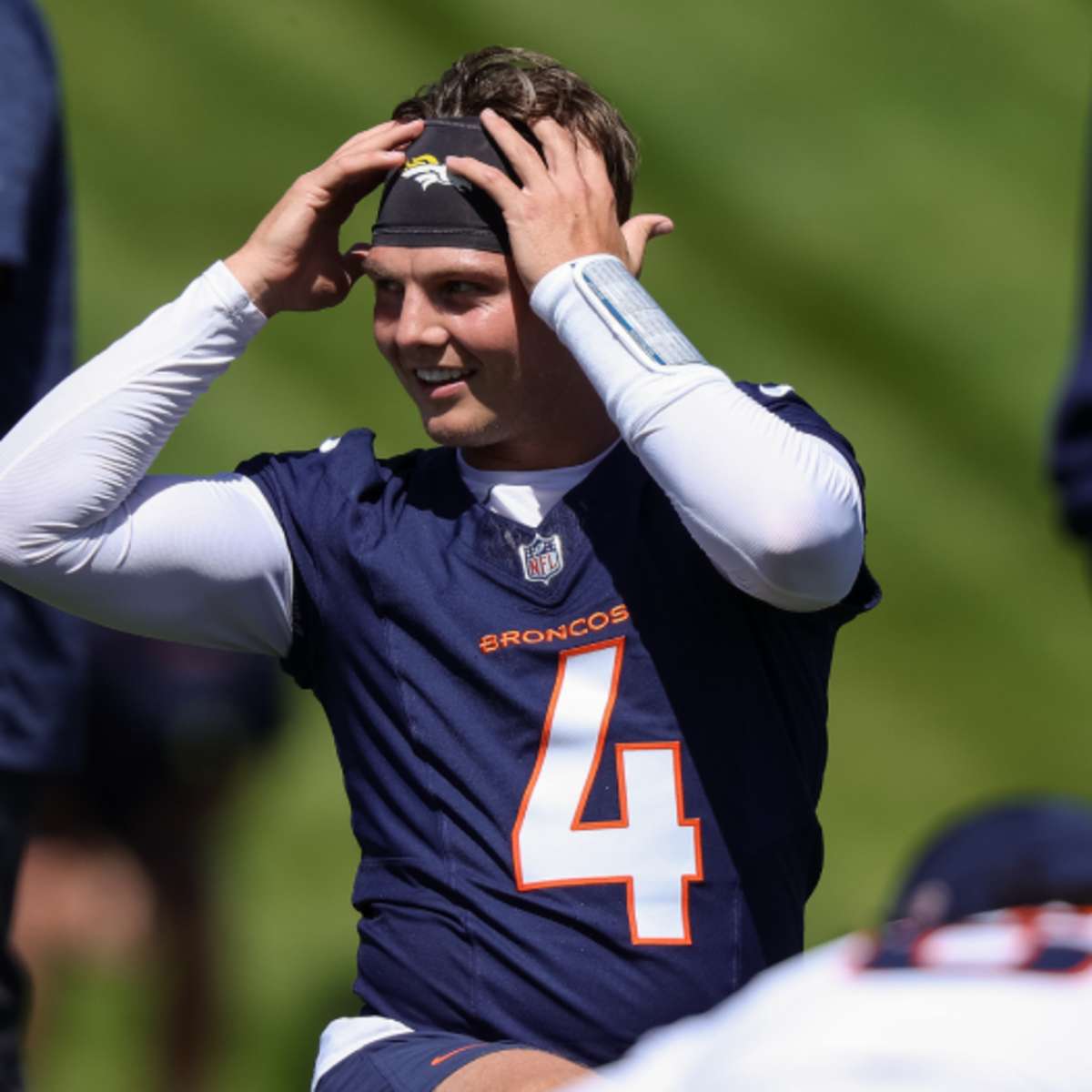 Zach Wilson s New Look Has NFL Fans Making Hilarious Comparisons Athlon Sports