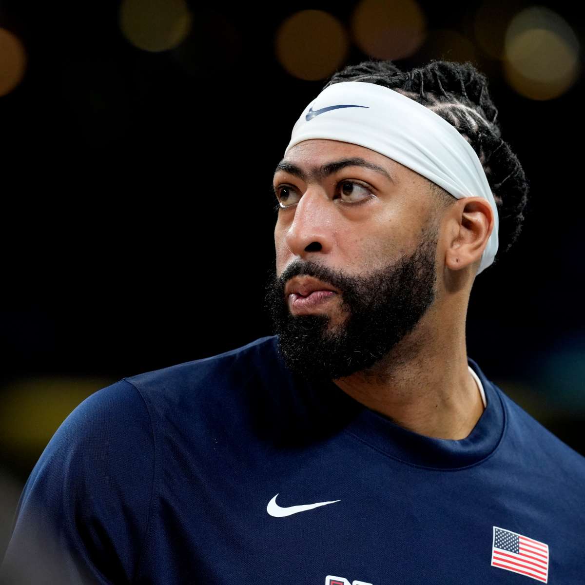Anthony davis sleeved jersey clearance