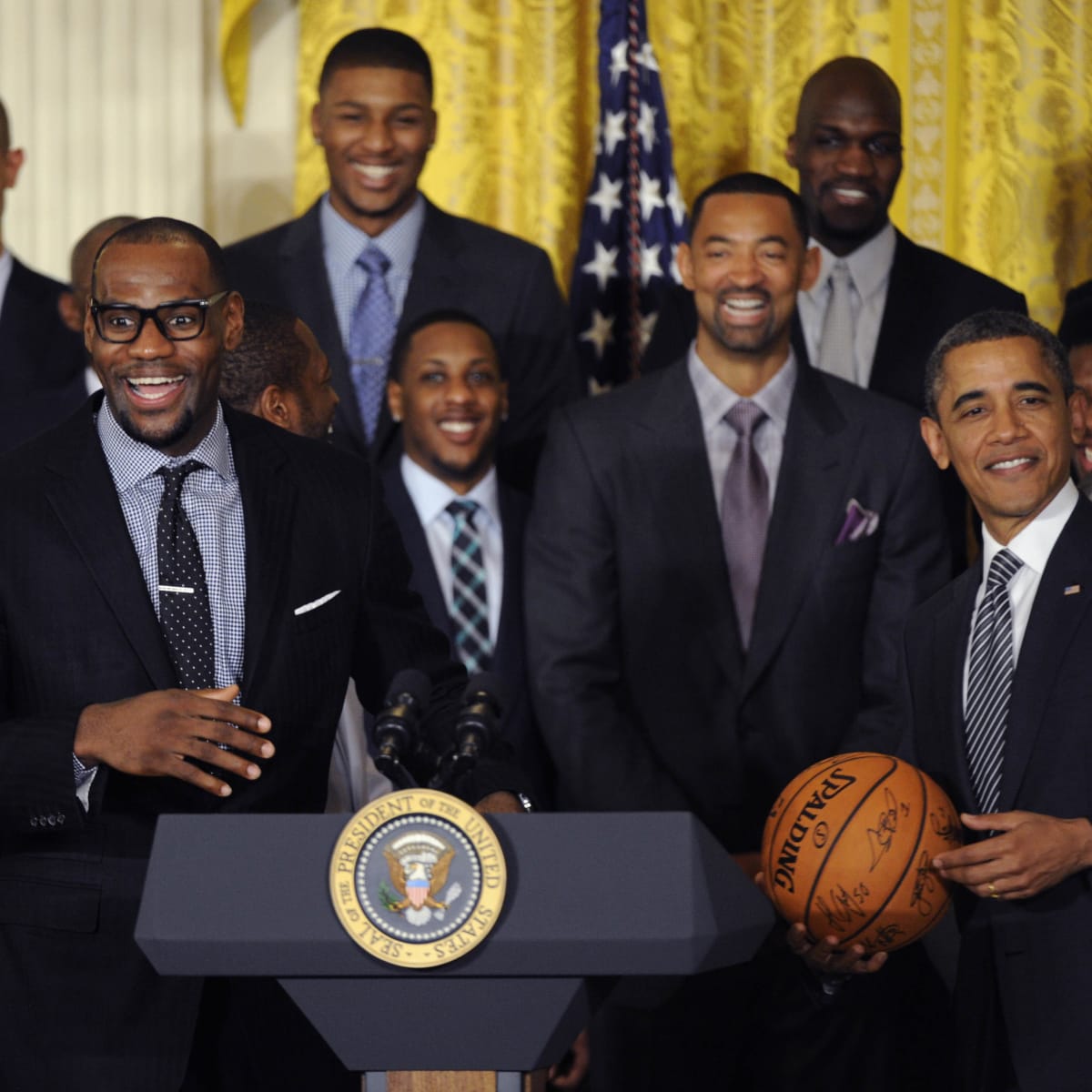 Barack obama lebron james hotsell