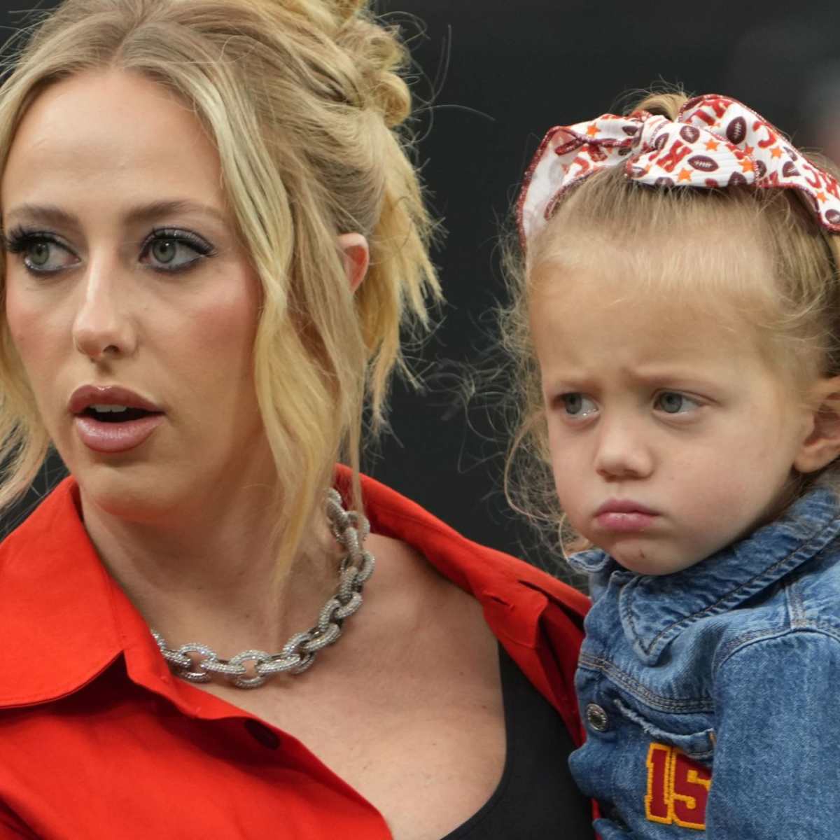 Patrick Mahomes' Daughter Sends Message To 'Rude' NFL Players - Athlon Sports