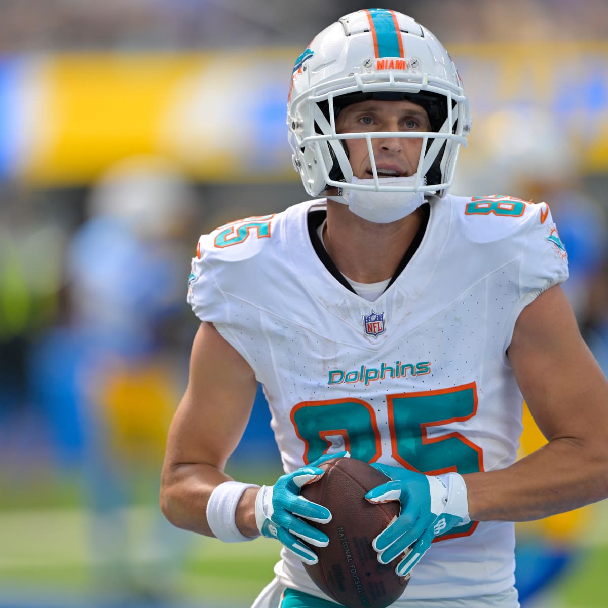 Dolphins Star Expresses Frustration Over Losing Teammate to Seahawks - Athlon Sports