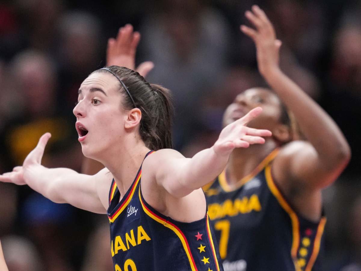 Caitlin Clark's Brutally Honest Statement on WNBA Refs After Fever-Sparks - Athlon Sports