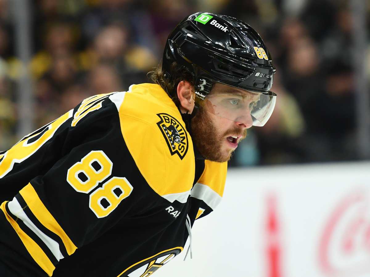 Bruins React to Historic David Pastrnak News - Athlon Sports