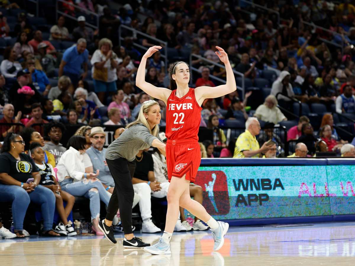 Caitlin Clark Fans Identify 'Perfect' Coaching Candidate For Indiana Fever  - Athlon Sports