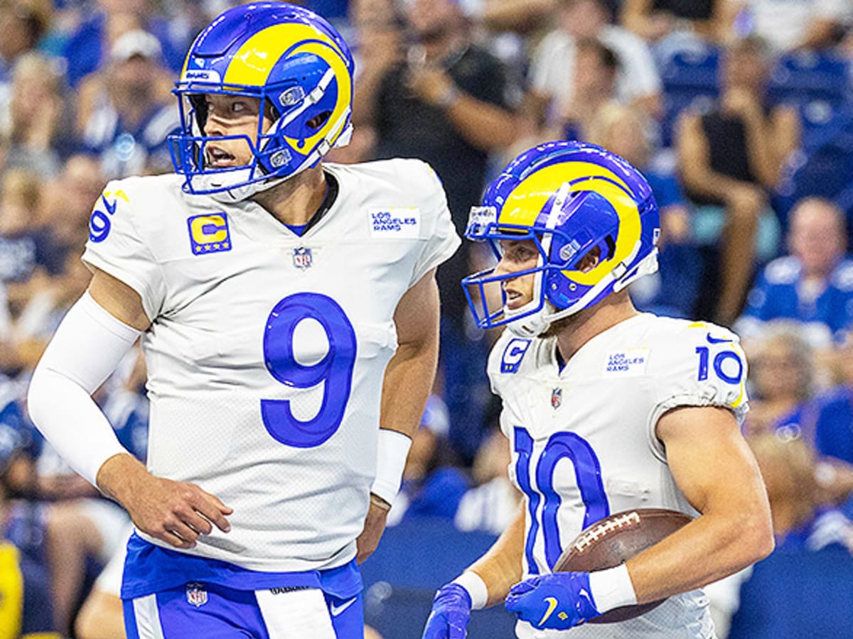 Jourdan Rodrigue on X: Wait, did Cooper Kupp sign his new deal while  wearing a Matthew Stafford jersey?? (Photo credit Rams)   / X