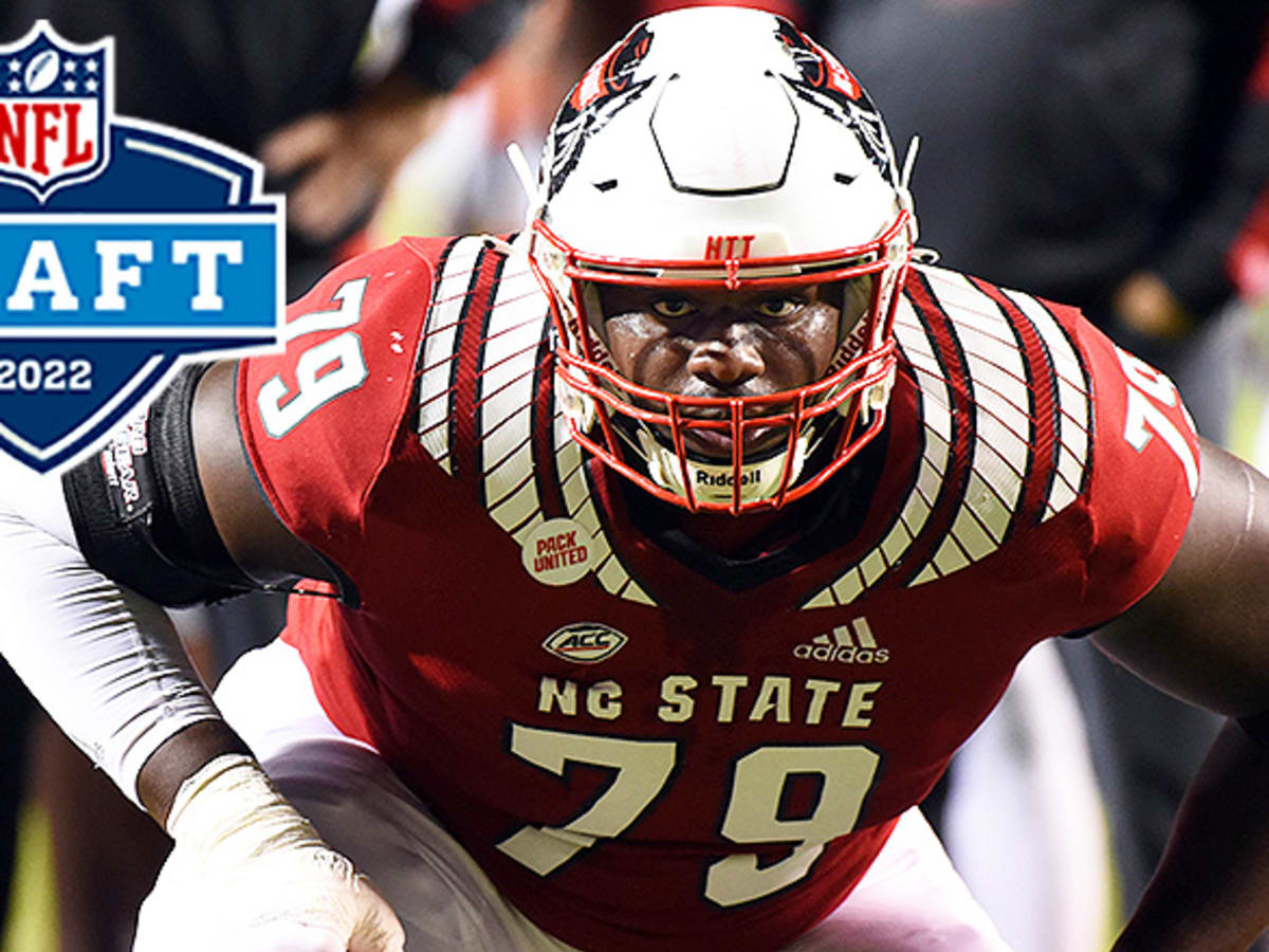 Texans take NC State OT Ikem Ekwonu in Pro Football Focus post combine mock  draft