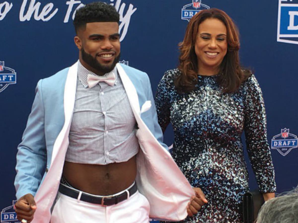 Free the abs: Ezekiel Elliott rocks crop top look on NFL draft red carpet -  The Washington Post