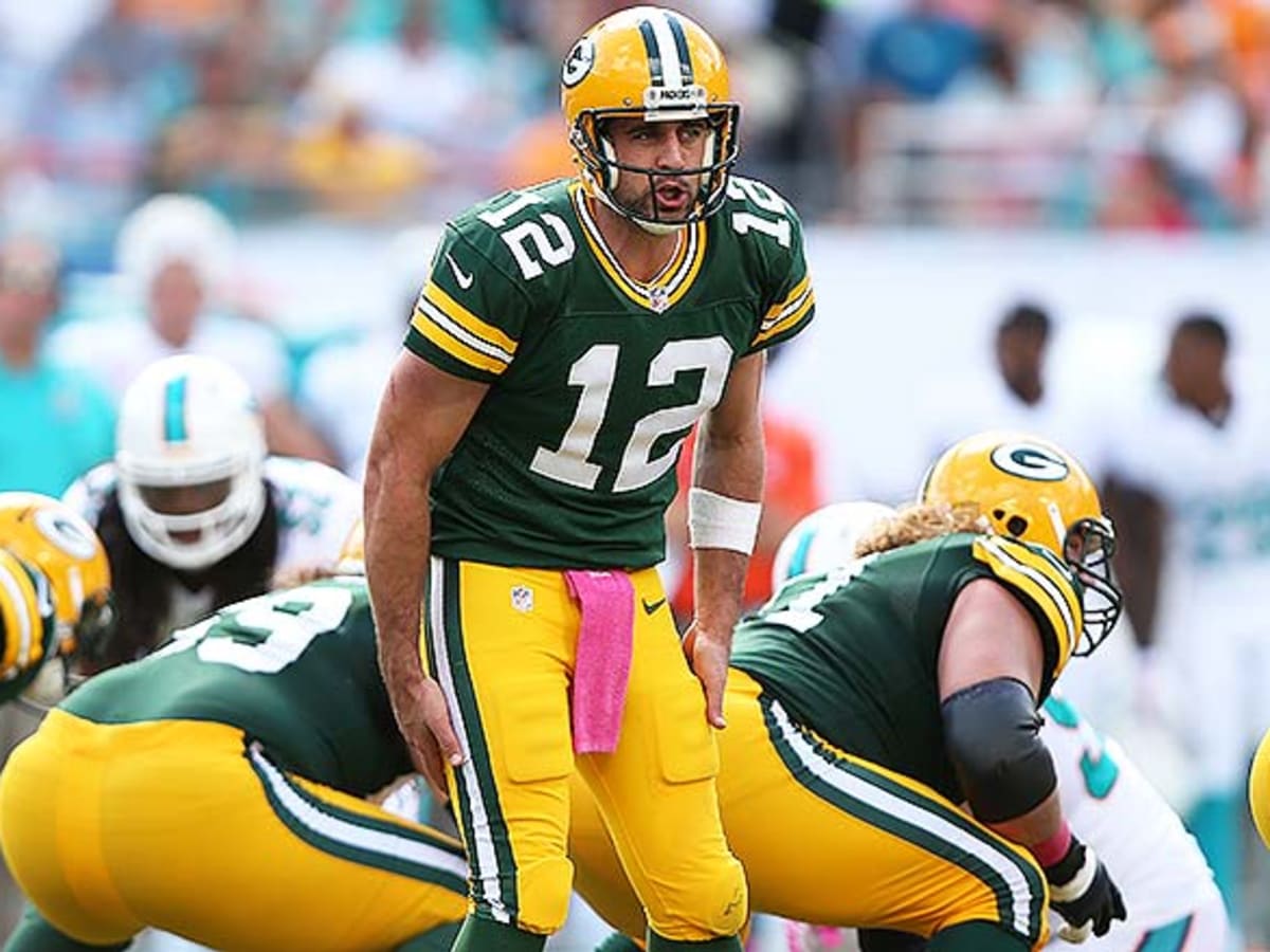 LINDY'S SPORT MAGAZINE FANTASY FOOTBALL 2015 PLAYER PROJECTIONS. Aaron  Rodgers