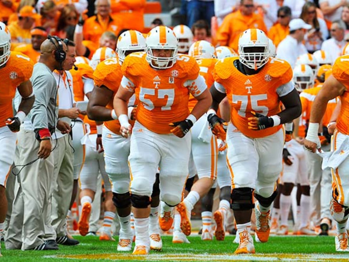 5 Newcomers to Watch for the Tennessee Volunteers in 2018 -  AthlonSports.com | Expert Predictions, Picks, and Previews