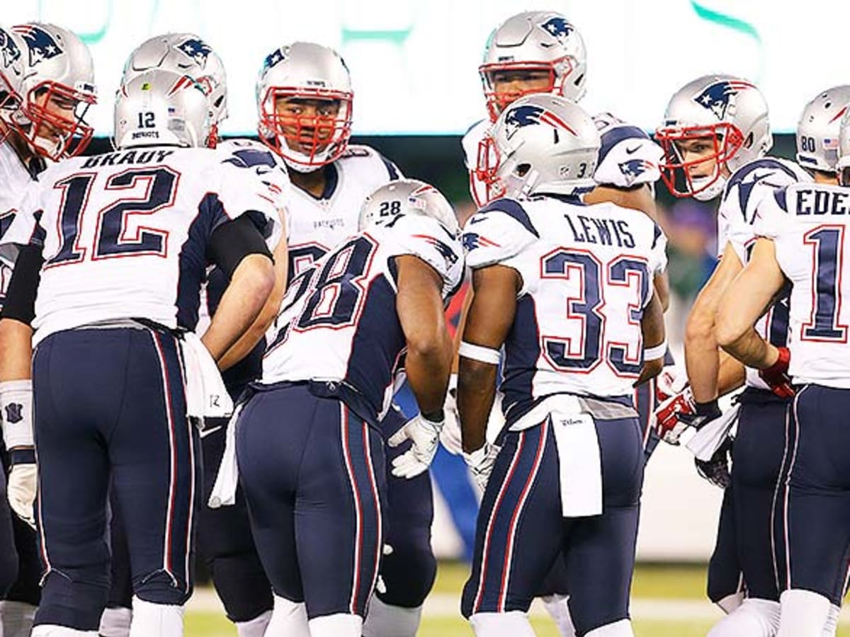 2017 NFL playoff predictions: The Patriots are making the Super Bowl, but  who will they play?