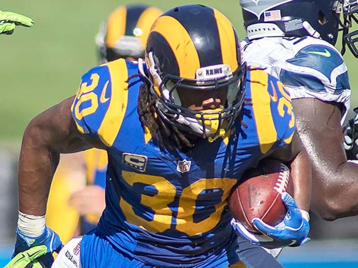 Rams Color Rush: Los Angeles switches up jerseys against Seattle