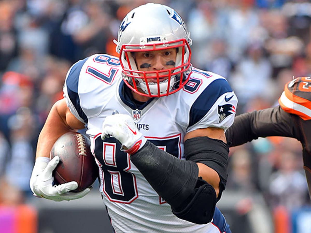 Patriots Beat: Pats' win has familiar ring to it