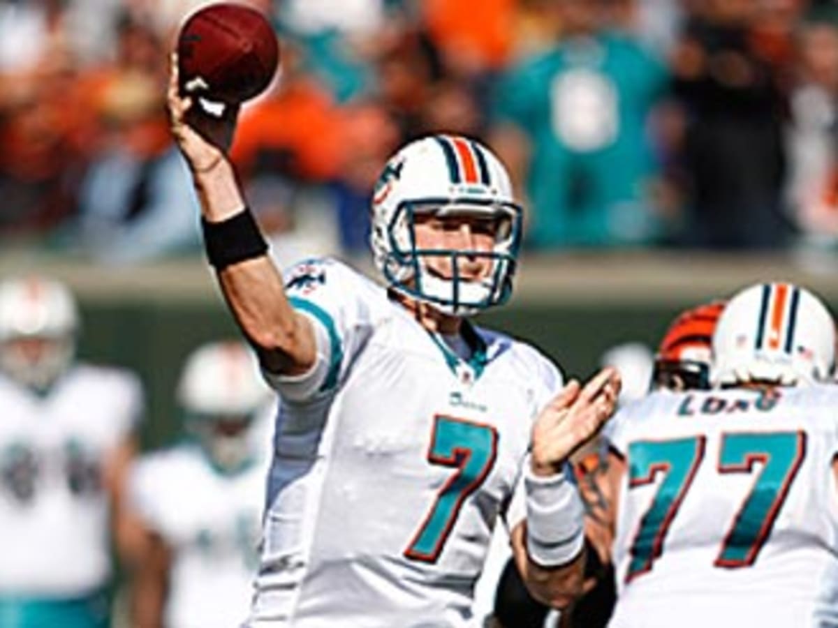 Miami Dolphins quarterback Chad Henne runs drills during NFL