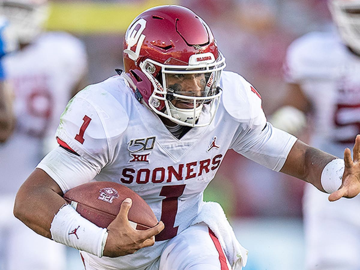 Gabbert, Clausen and Rosen, oh my! Chicago Bears QB Justin Fields