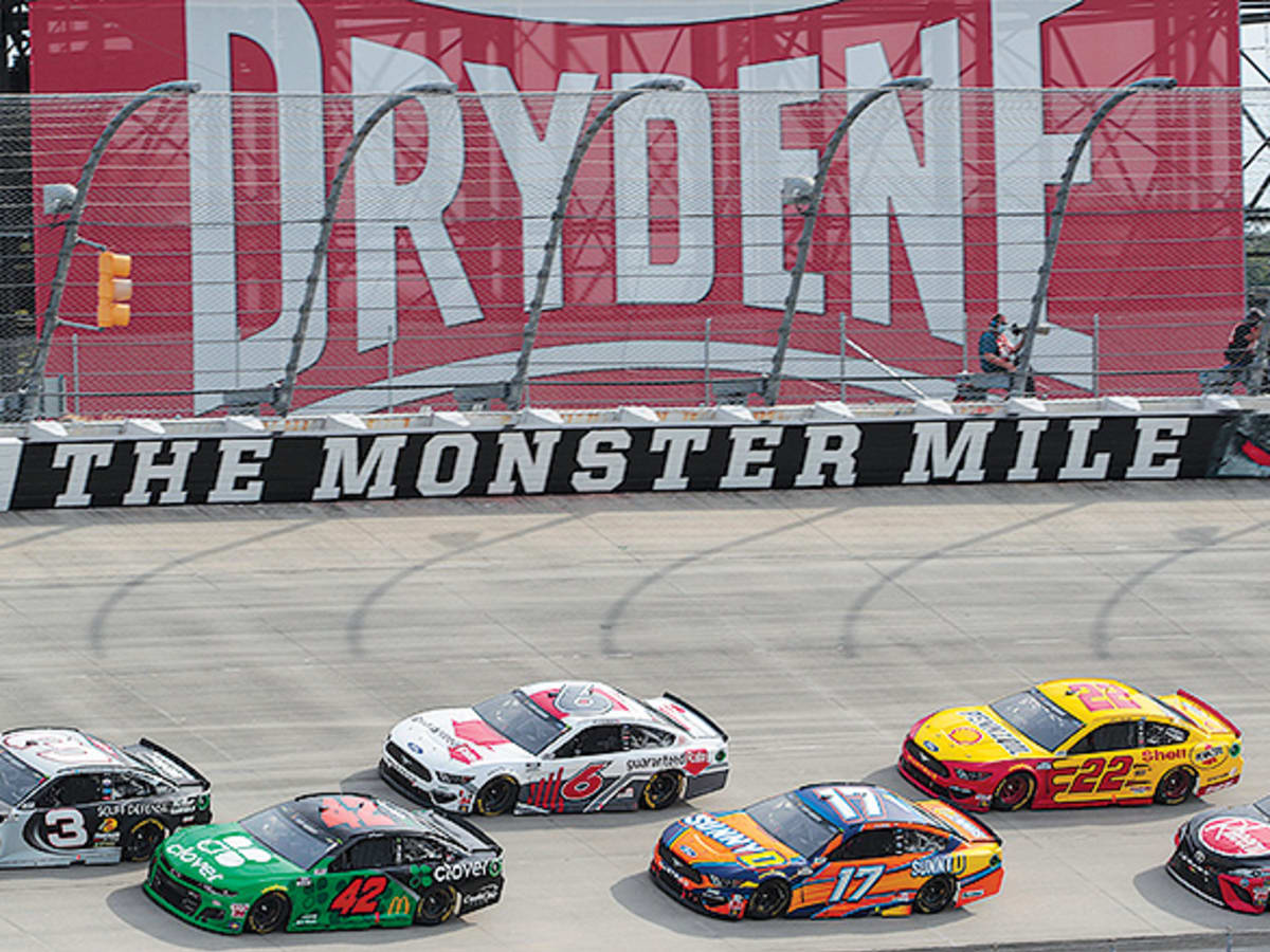 NASCAR Fantasy Picks: Best Dover International Speedway Drivers for  DraftKings 