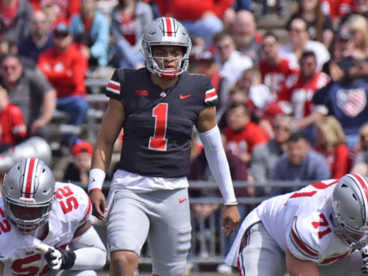 Justin Fields Signs with Agent, Begins Training in Los Angeles for NFL  Future - Sports Illustrated Ohio State Buckeyes News, Analysis and More