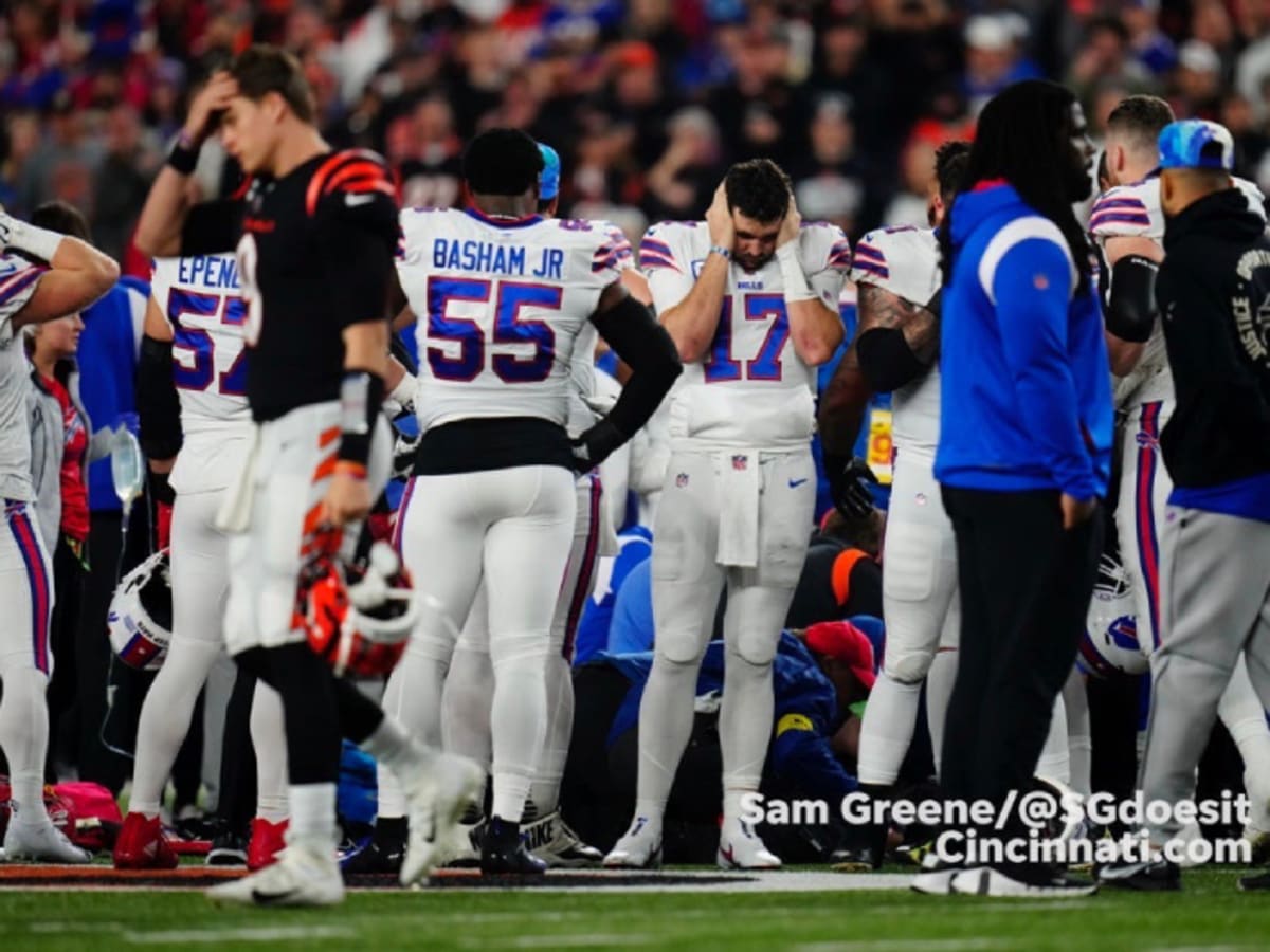 Inside the Bills' emotional day with Damar Hamlin, 430 miles away