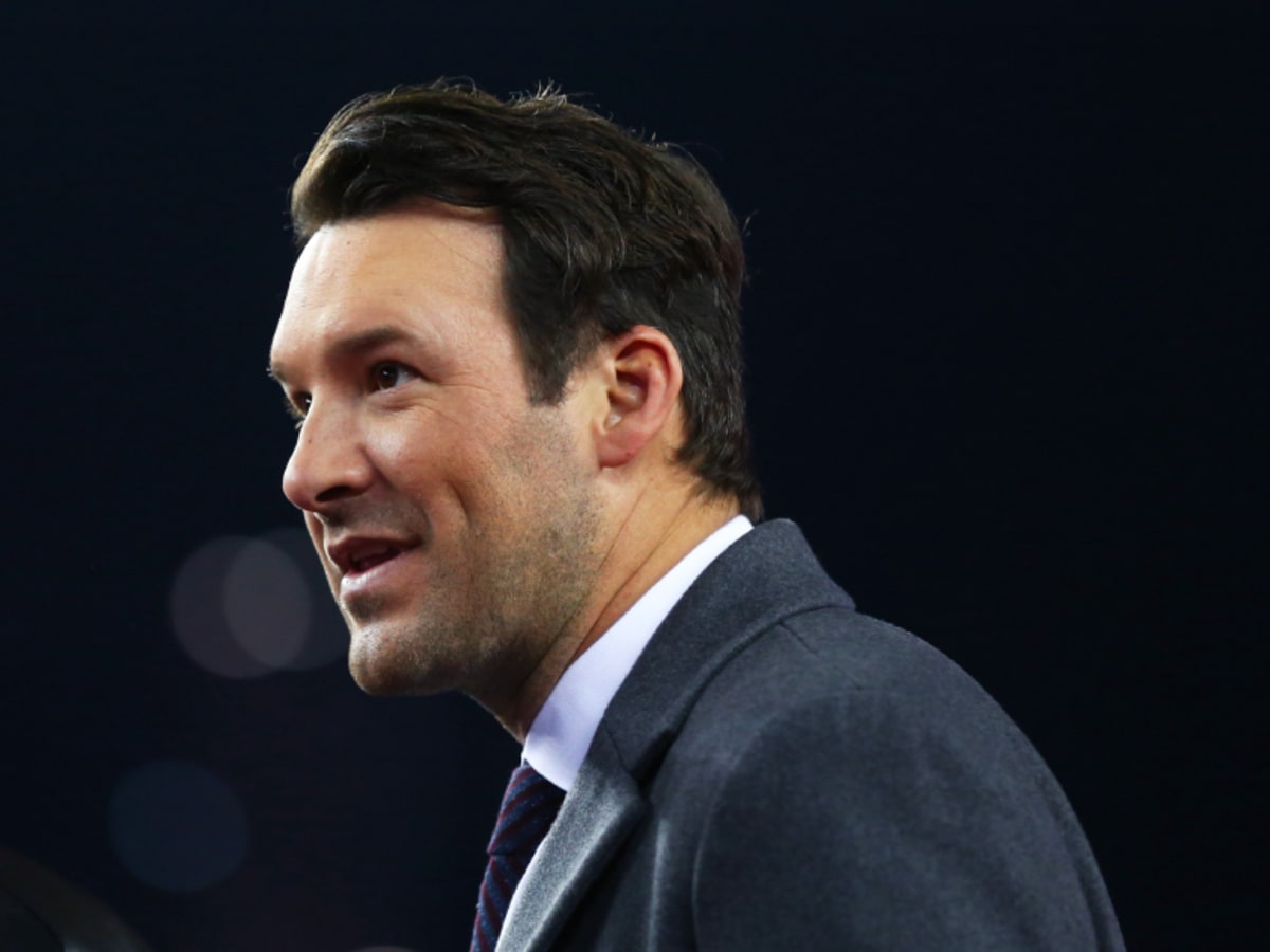 FIRST LOOK: Paramount Plus Drops A New Commercial Featuring Tony Romo And  Josh Allen