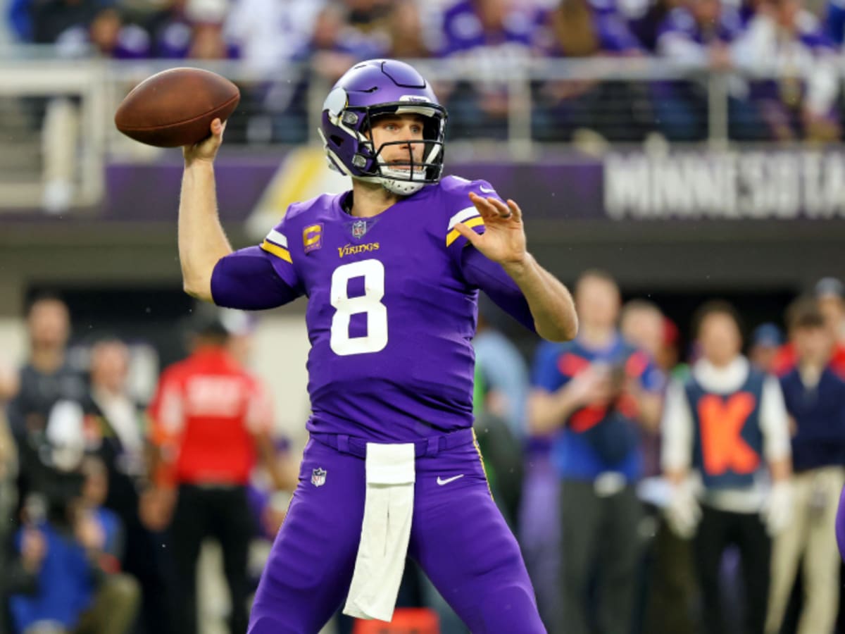 Kirk Cousins throws 99-yard pick six, gets blown up on block [video] -  DraftKings Network