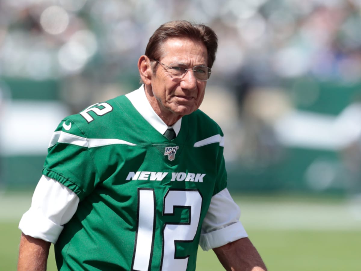 Aaron Rodgers isn't the first QB to call audible late in their career; Joe  Namath knows all about it - Newsday