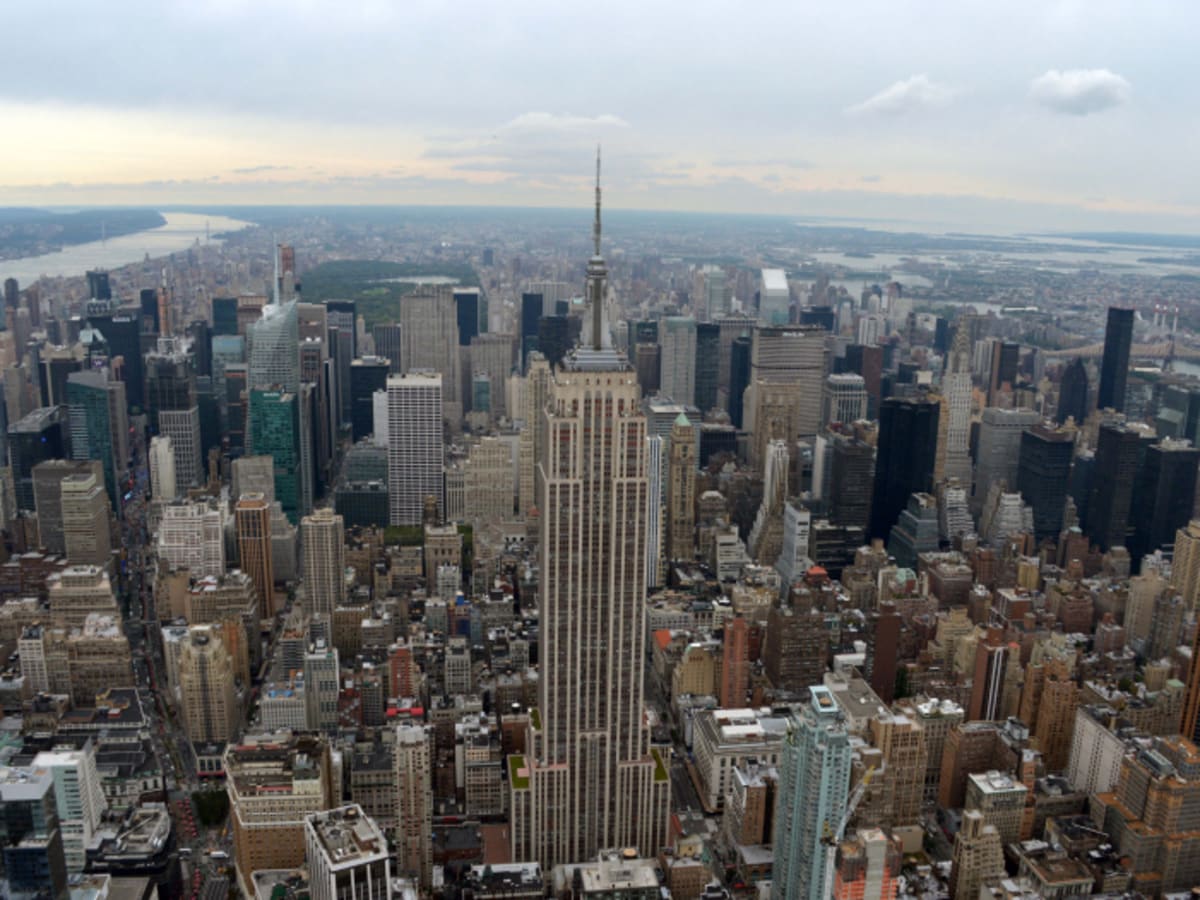 I'm just here for the comments': Empire State Building riles New Yorkers  after celebrating Super Bowl-bound Philadelphia Eagles' win