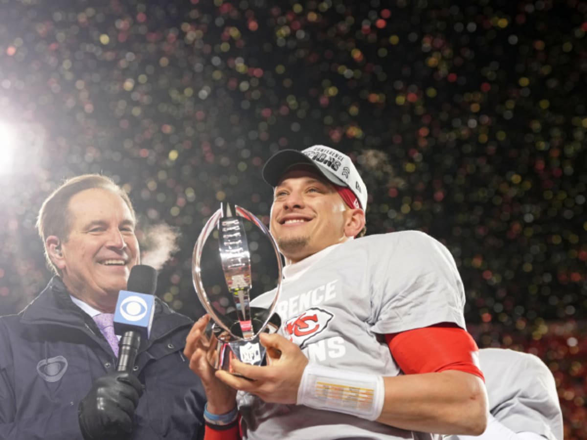 Joe Burrow, Patrick Mahomes postgame handshake footage by NFL Films