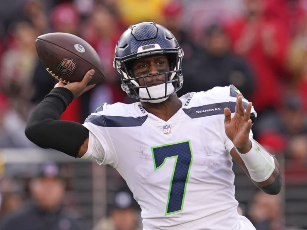 Seahawks beat Giants on MNF: Geno Smith calls out Isaiah Simmons