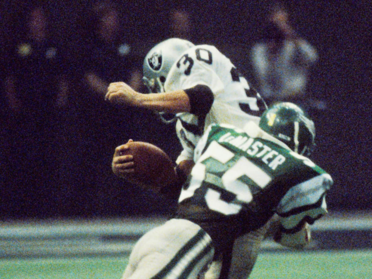 Frank LeMaster, Former Eagles Pro Bowl Linebacker, Dies at 71 - Sports  Illustrated