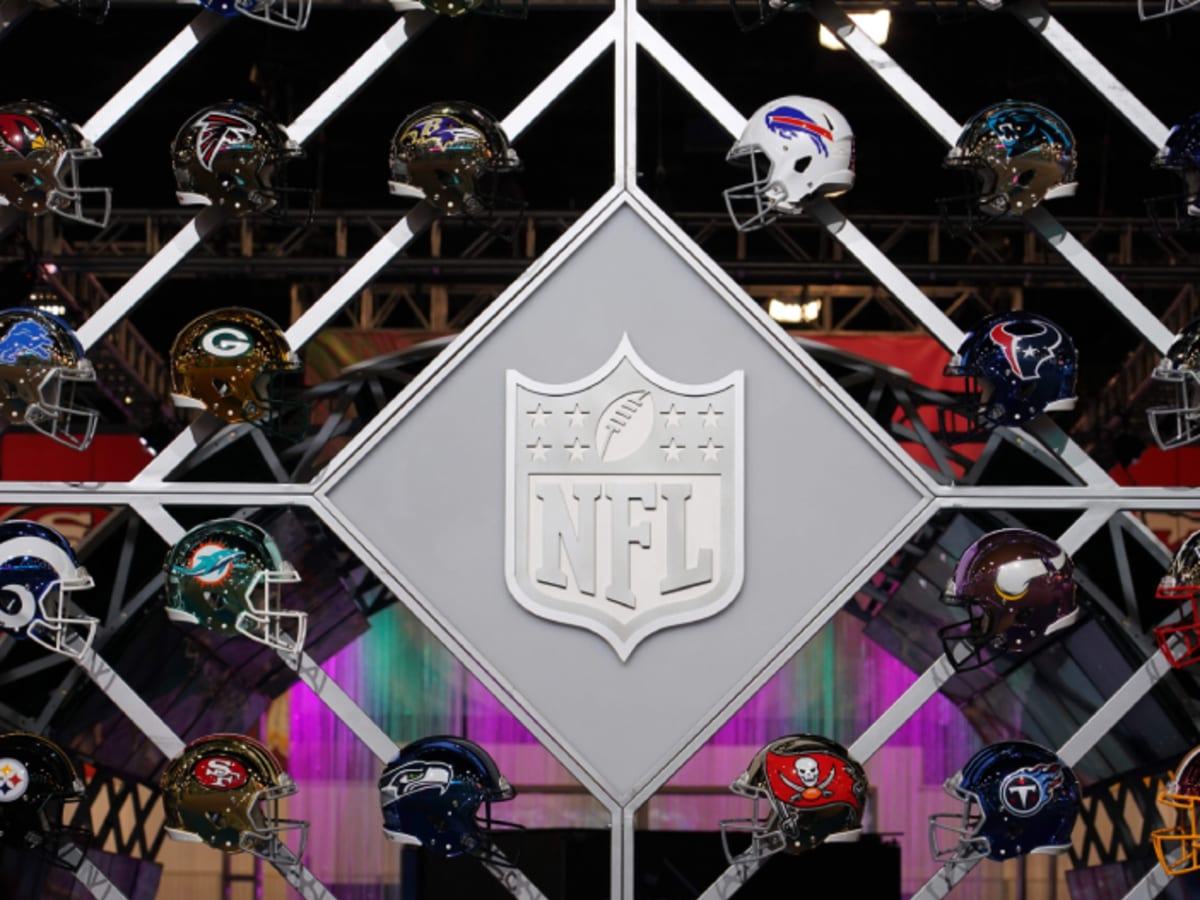 NFL Wallpaper: NFL  Nfl football, Nfl logo, Nfl teams