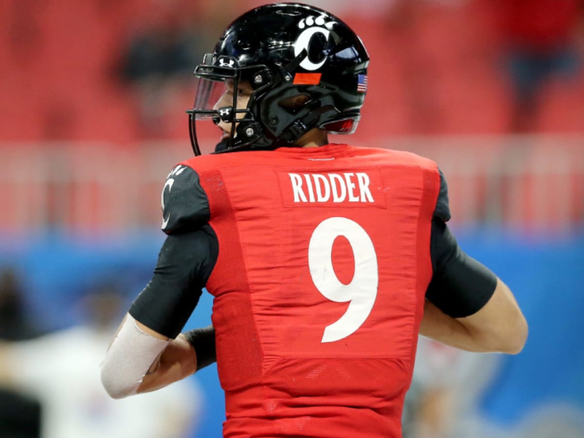 Falcons Twitter reacts to Desmond Ridder changing jersey number