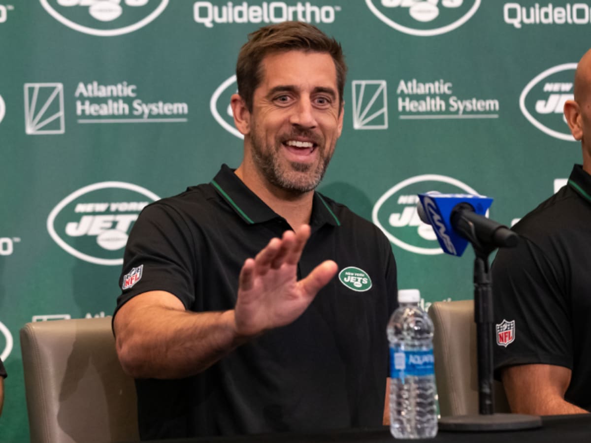 Jets Introduce Aaron Rodgers at News Conference After Trade - The New York  Times