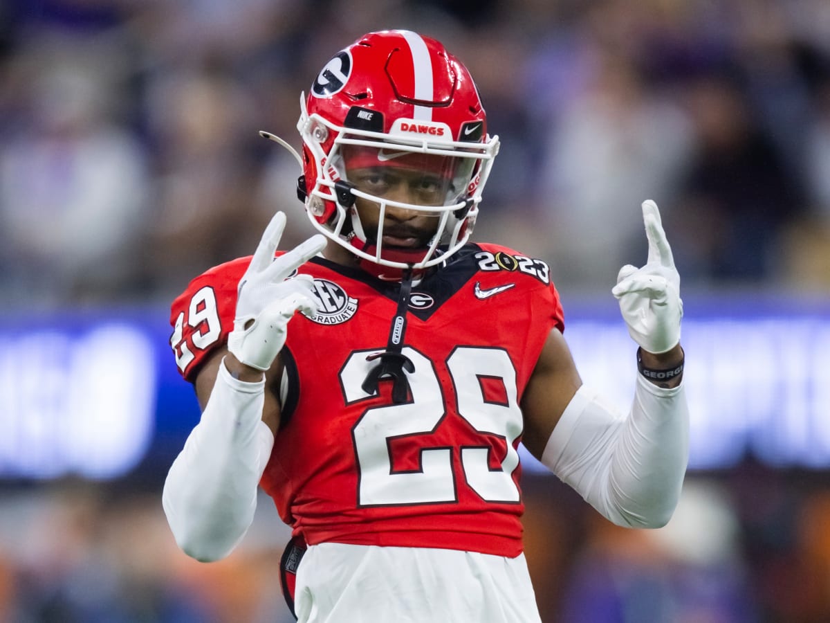 Christopher Smith II Becomes Official Ambassador of Dawg Sports