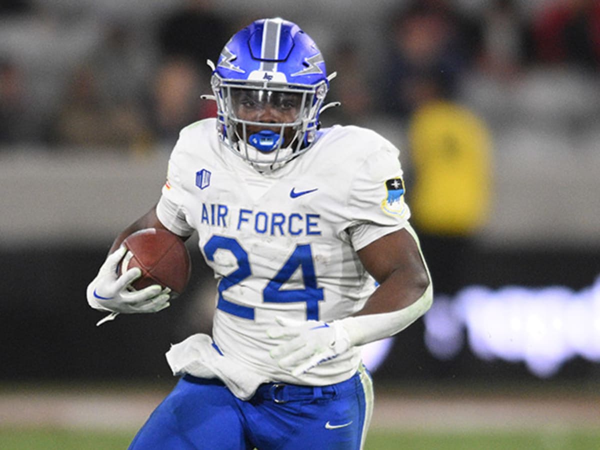 College football preview: Air Force Falcons prepare to sink Navy