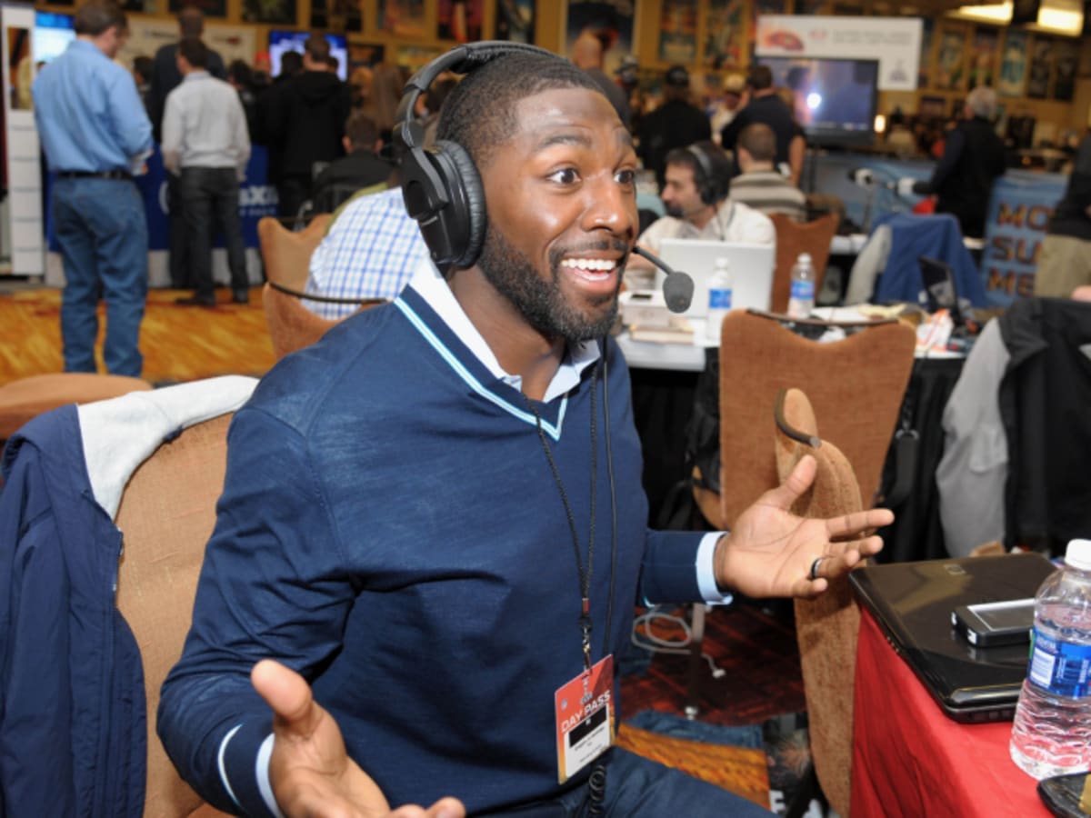 Former Bronco and NFL superstar Greg Jennings inducted into MAC Hall of  Fame