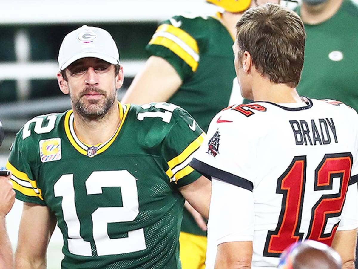 Green Bay Packers vs. Tampa Bay Buccaneers Prediction: NFC Contenders, Hall  of Fame Quarterbacks Set to Clash 