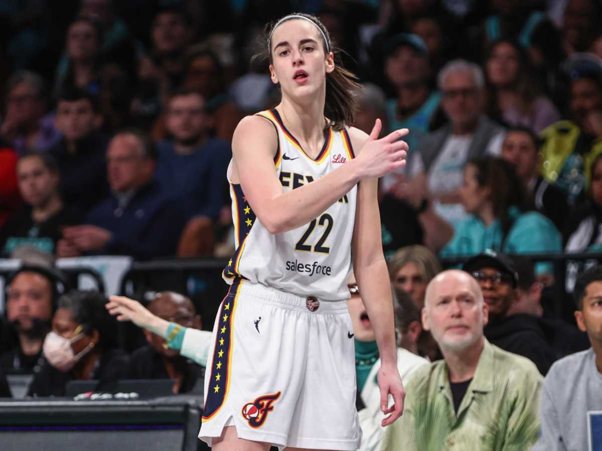 Indiana Fever Coach Praises Caitlin Clark as a 'Problem' Despite Third  Straight Loss - Athlon Sports