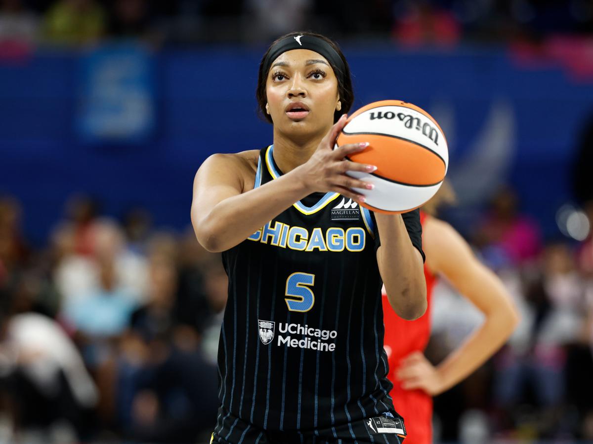 Angel Reese Posts Curious Message After Losing WNBA ROTY to Caitlin Clark -  Athlon Sports